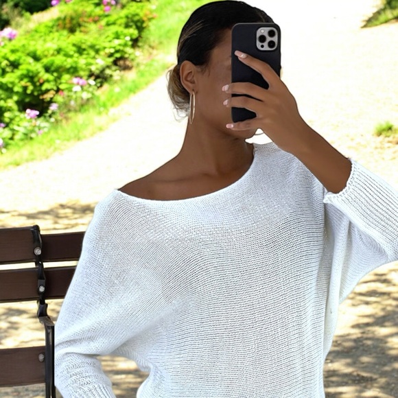 H&M White Relaxed-Fit Boat Neck Sweater Top with Long Dolman Sleeves - Picture 3 of 16